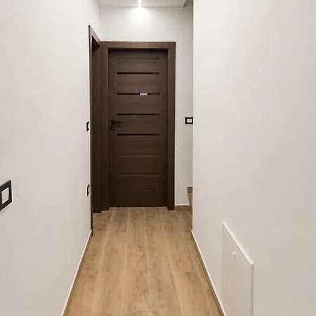 Leona * Privlaka (Zadar)